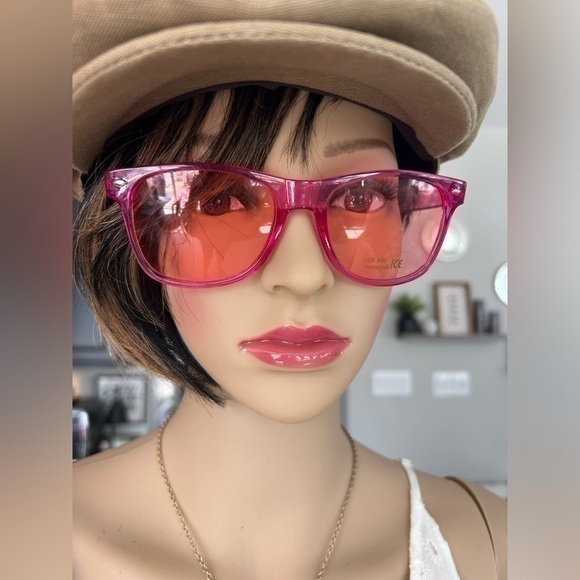 Accessories - ✨NWT Blush Pink translucent framed sunglasses 😎 sunshades